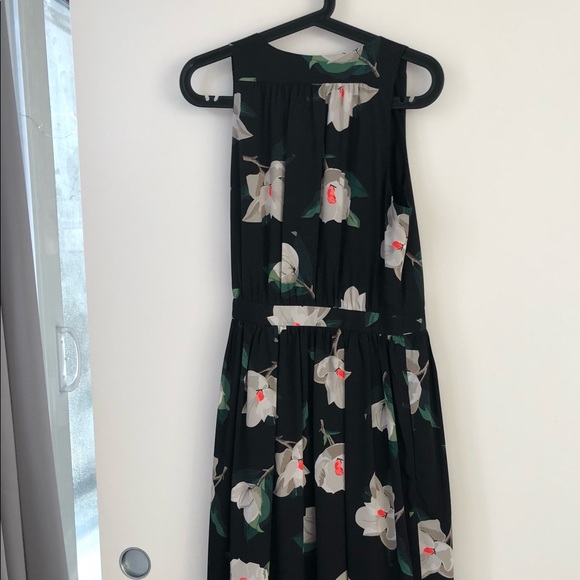 Banana Republic Floral Midi Wrap Dress - Picture 7 of 11